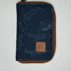 Billetera portapasaporte ballena